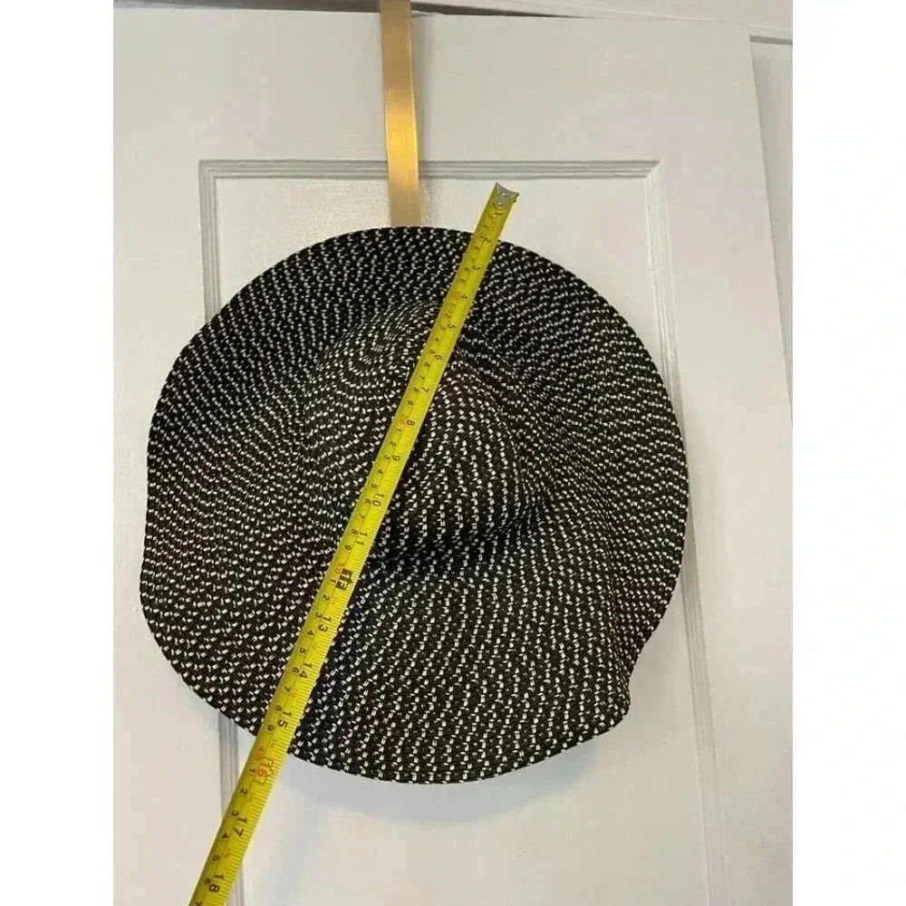 Old Navy Women's Size Large -XL Black & White Floppy Beach Hat
